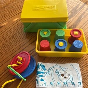 Vintage 1970 Child Guidance Toy Sewing Basket Shape Sorter Box w/Colorful Shapes
